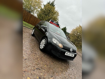 Used Volkswagen Golf 2010 for sale - 76534955: Photo