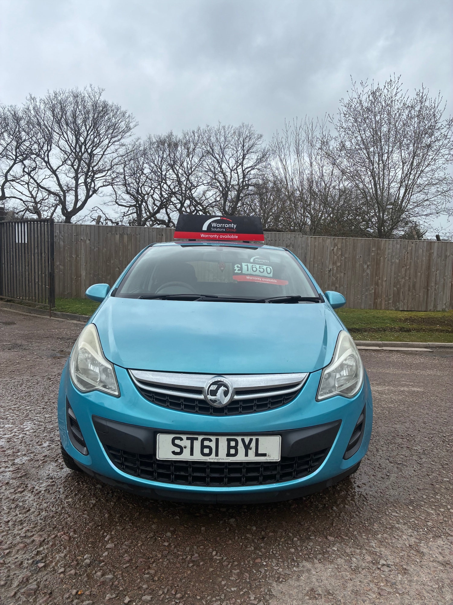 Used Vauxhall Corsa 2011 for sale - 77902791: Photo 2