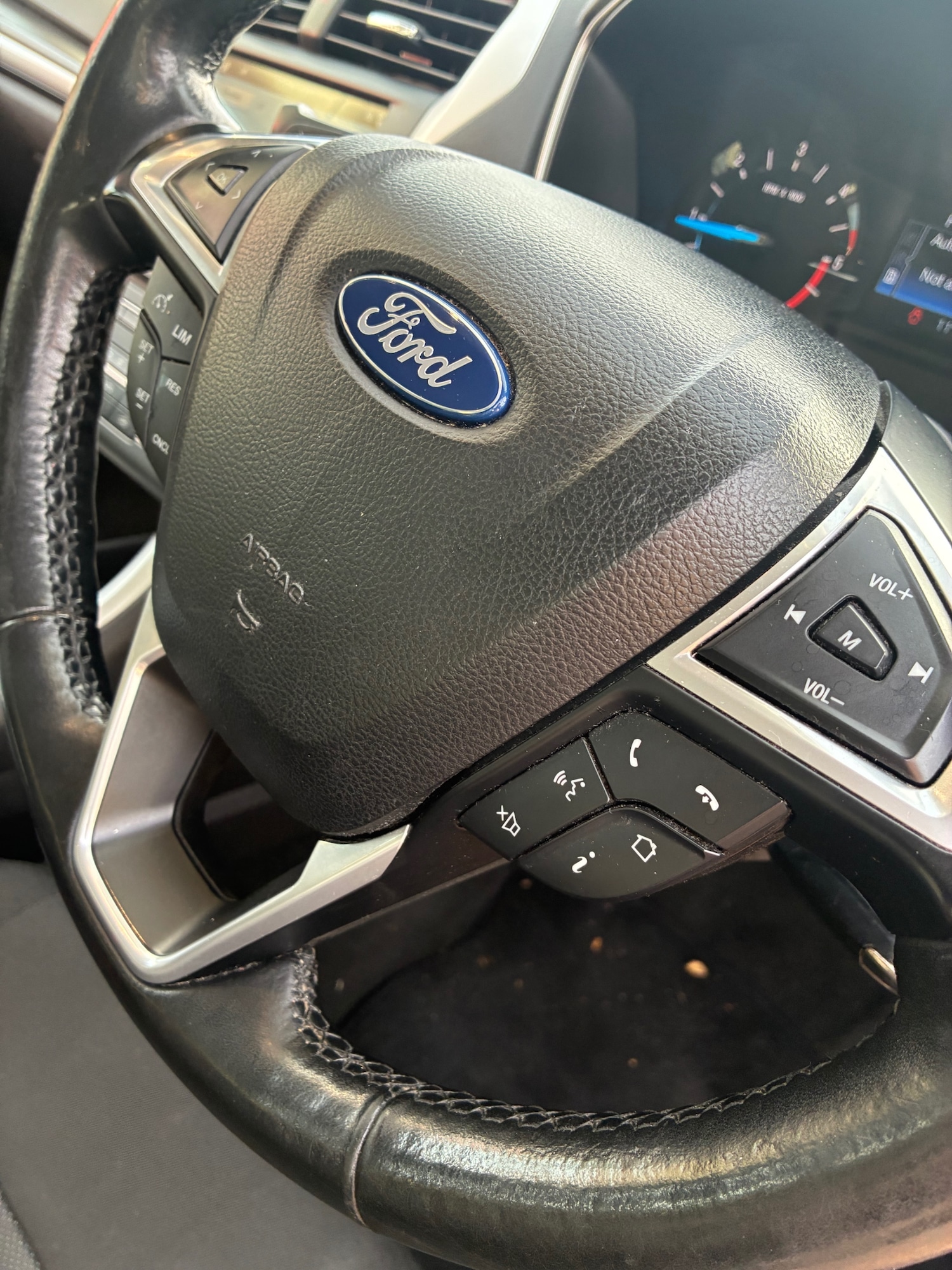 Used Ford Mondeo 2016 for sale - 76859572: Photo 11