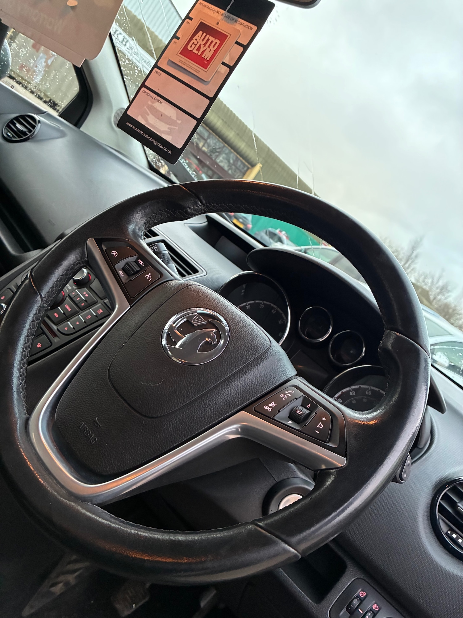 Used Vauxhall Meriva 2017 for sale - 77065519: Photo 14