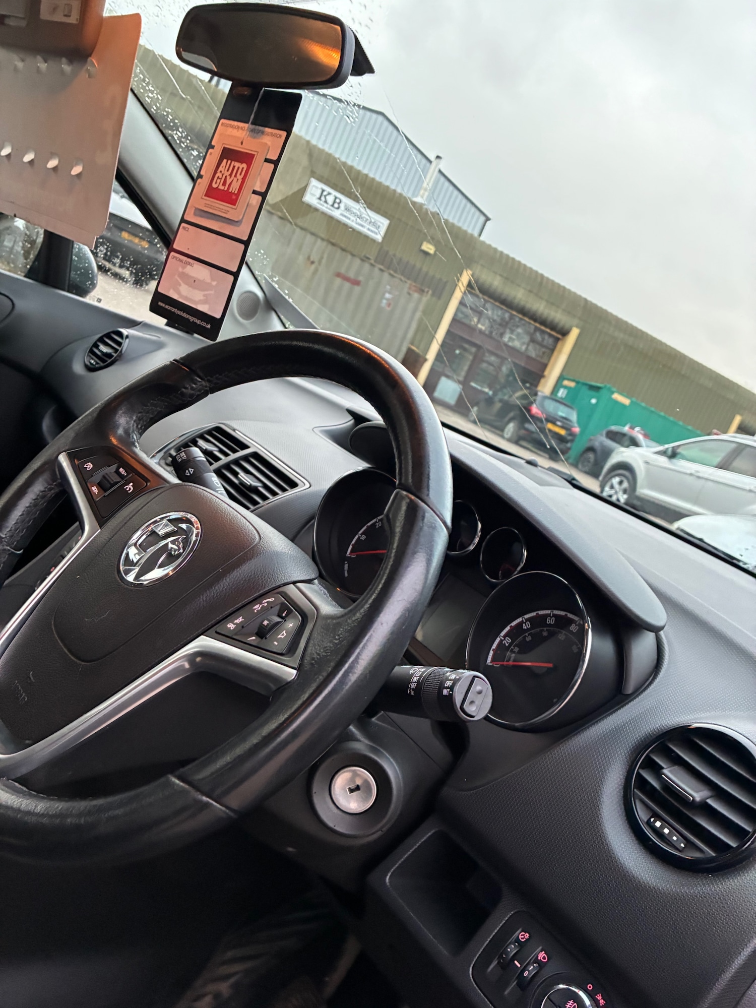 Used Vauxhall Meriva 2017 for sale - 77065519: Photo 20