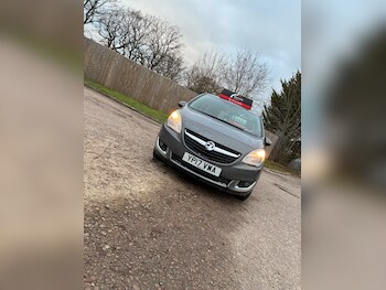 Used Vauxhall Meriva 2017 for sale - 77065519: Photo