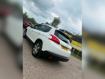Used Peugeot 2008 2015 for sale - 78531740: Photo