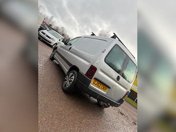 Used Peugeot Partner 2003 for sale - 77198332: Photo
