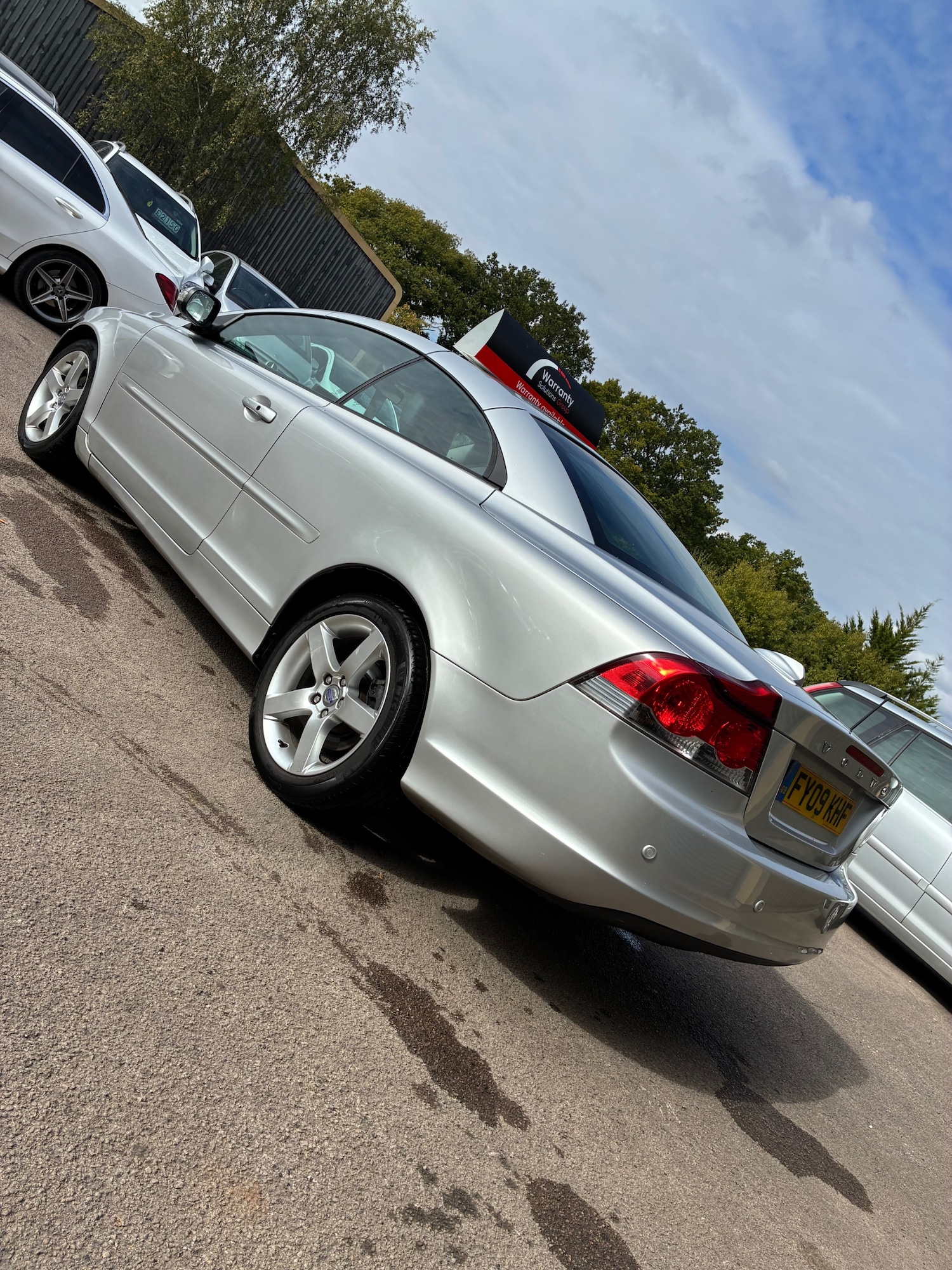 Used Volvo C70 2009 for sale - 76102421: Photo 4