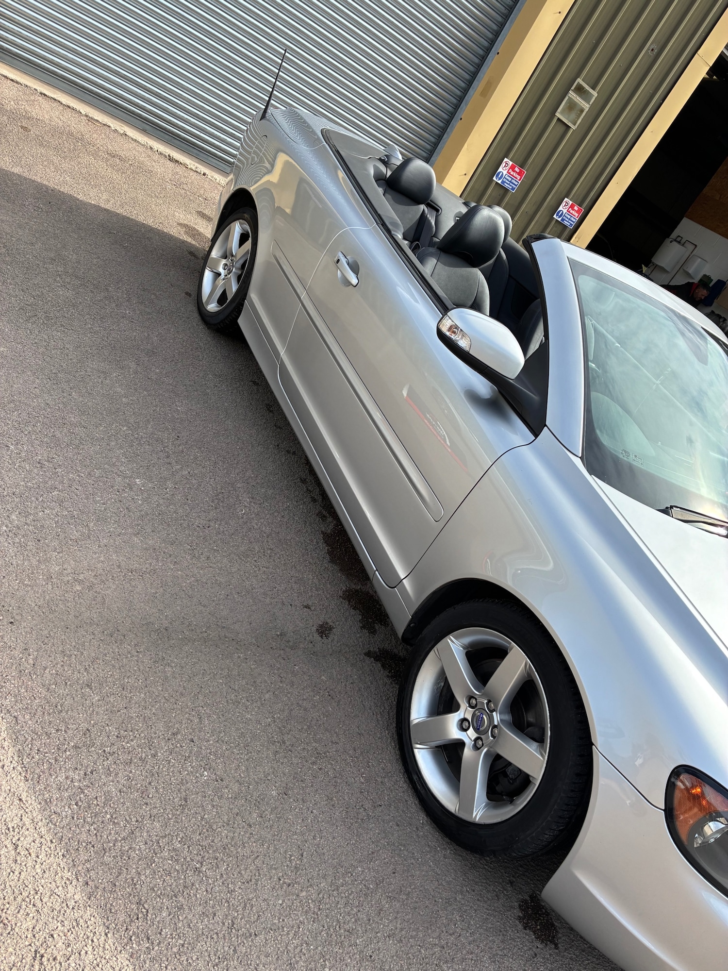 Used Volvo C70 2009 for sale - 76102421: Photo 8