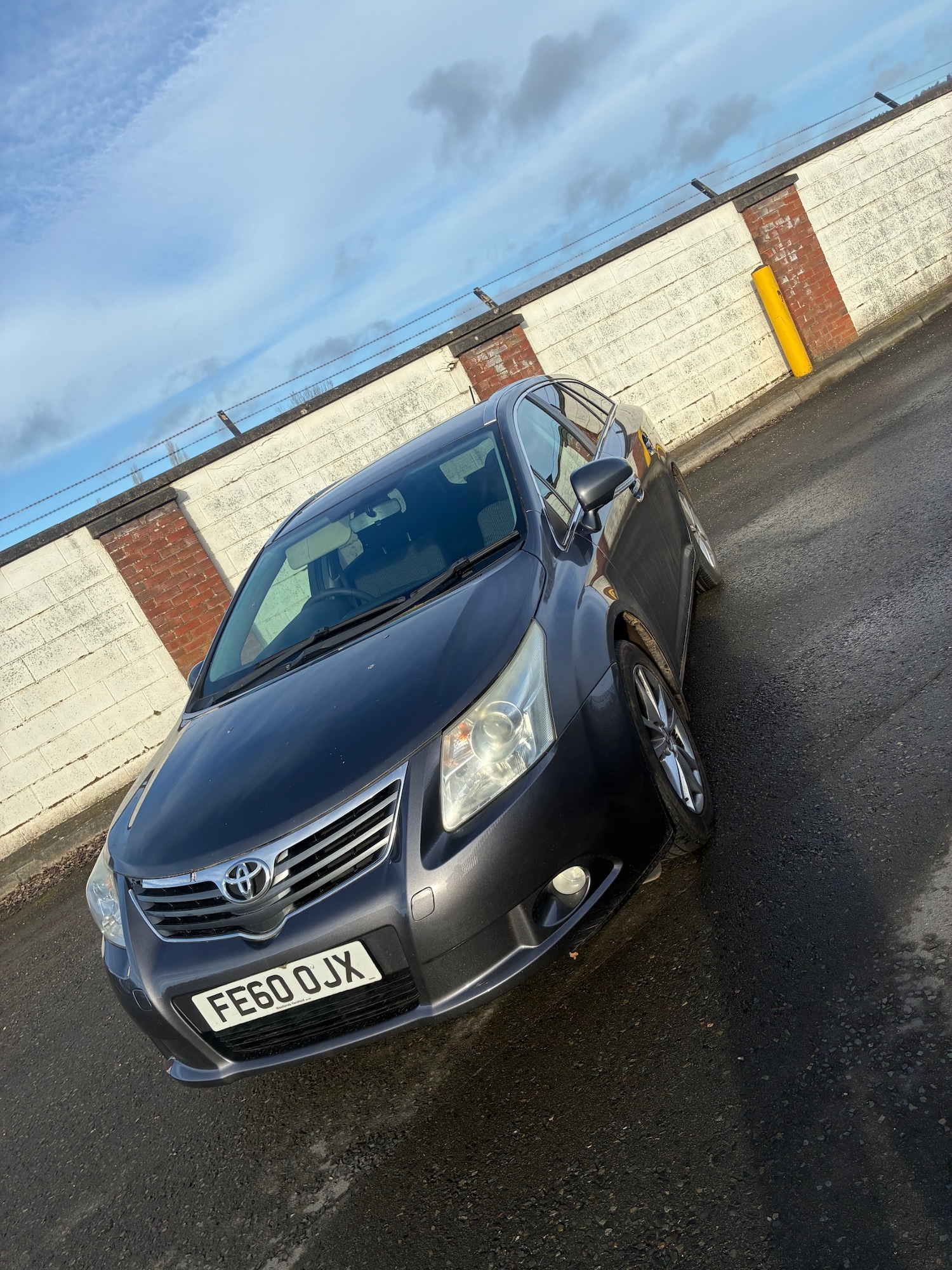 Used Toyota Avensis 2010 for sale - 77931911: Photo 2