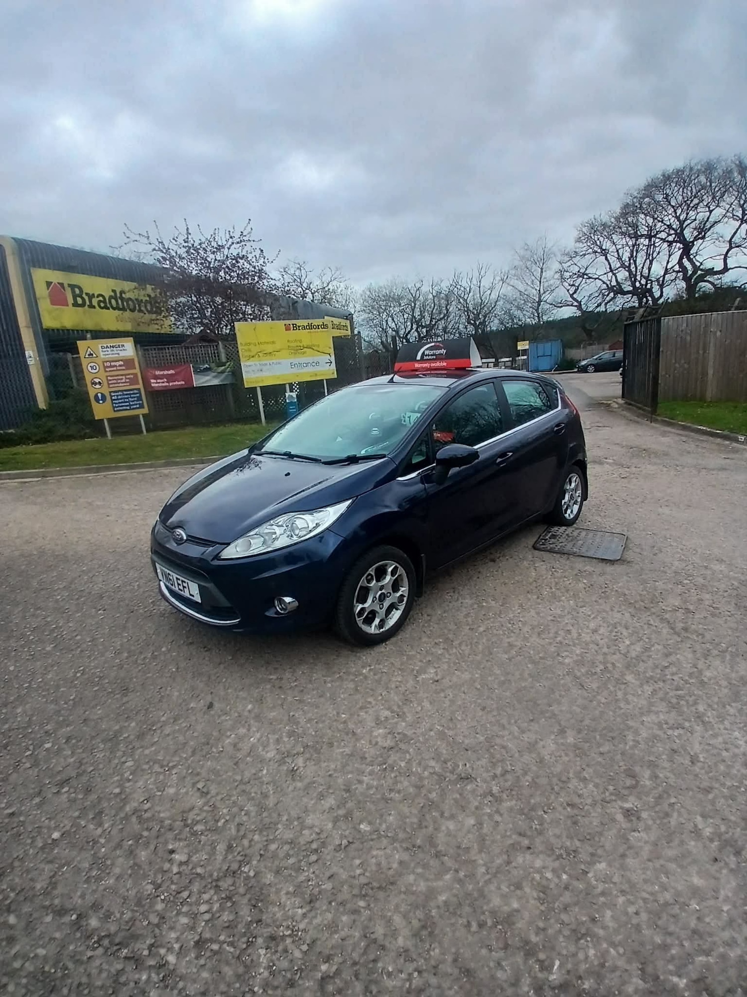 Used Ford Fiesta 2011 for sale - 78132165: Photo 2