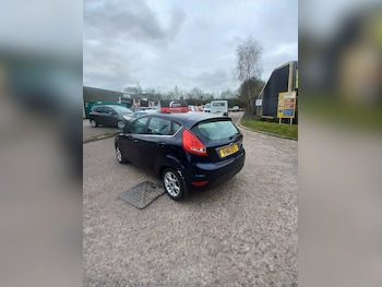 Used Ford Fiesta 2011 for sale - 78132165: Photo