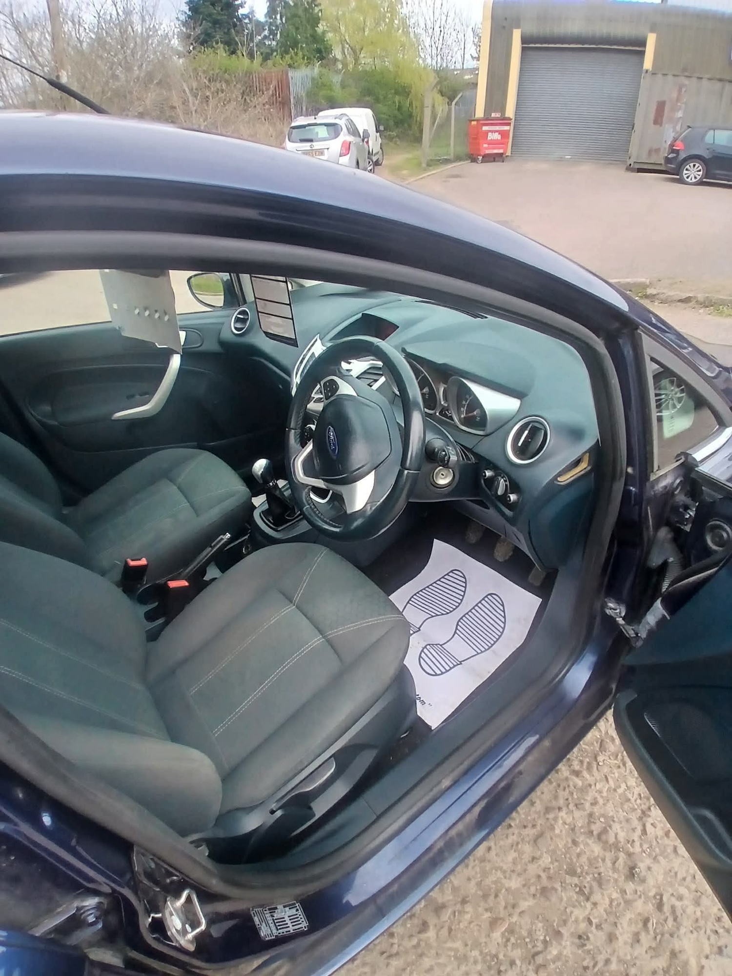 Used Ford Fiesta 2011 for sale - 78132165: Photo 6