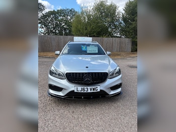 Used Mercedes-Benz E Class 2013 for sale - 79383219: Photo