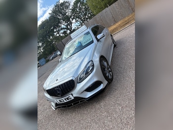 Used Mercedes-Benz E Class 2013 for sale - 79383219: Photo