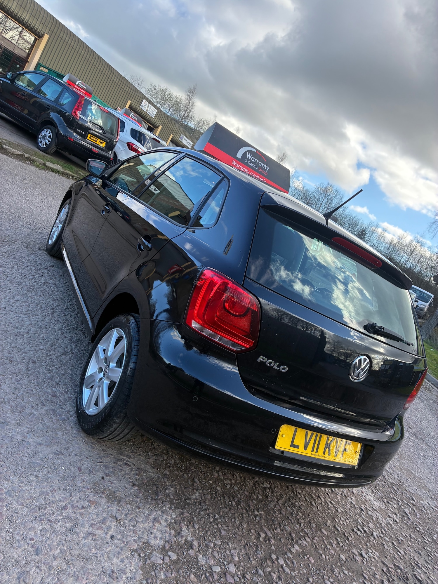 Used Volkswagen Polo 2011 for sale - 77846693: Photo 4