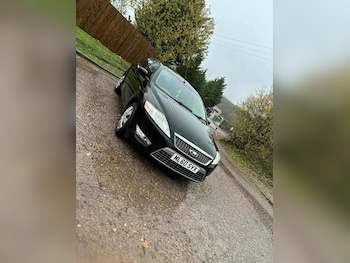 2010 (60) - 2.0 TDCi Zetec [163] 5dr