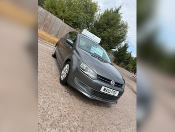 Used Volkswagen Polo 2010 for sale - 79333098: Photo