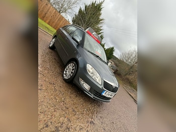 Used Skoda Fabia 2014 for sale - 77326525: Photo
