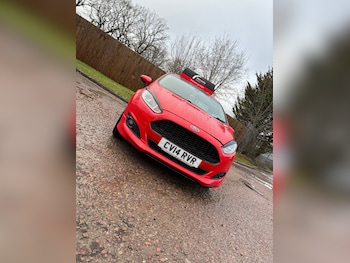 Used Ford Fiesta 2014 for sale - 77234009: Photo