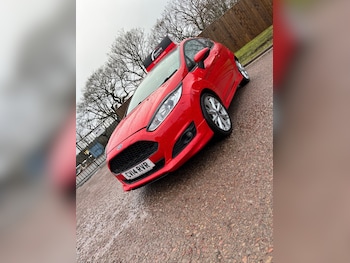 Used Ford Fiesta 2014 for sale - 77234009: Photo