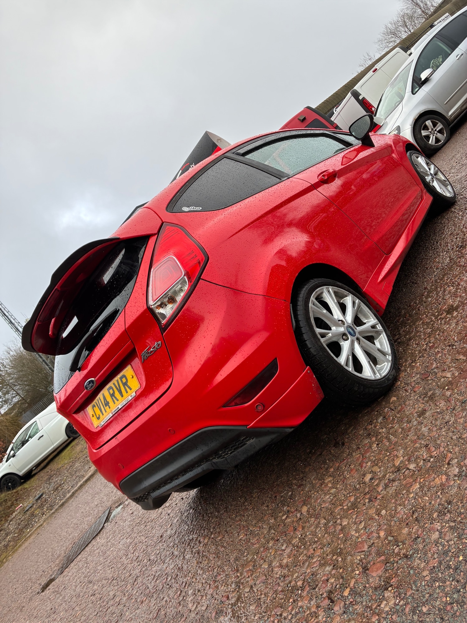 Used Ford Fiesta 2014 for sale - 77234009: Photo 5