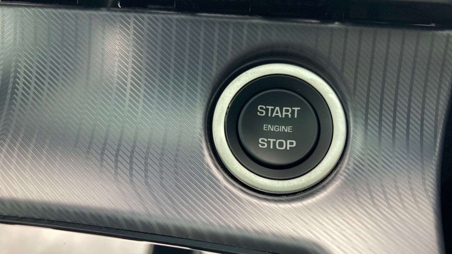 Used Jaguar F-Type 2024 for sale - 76460373: Photo 33