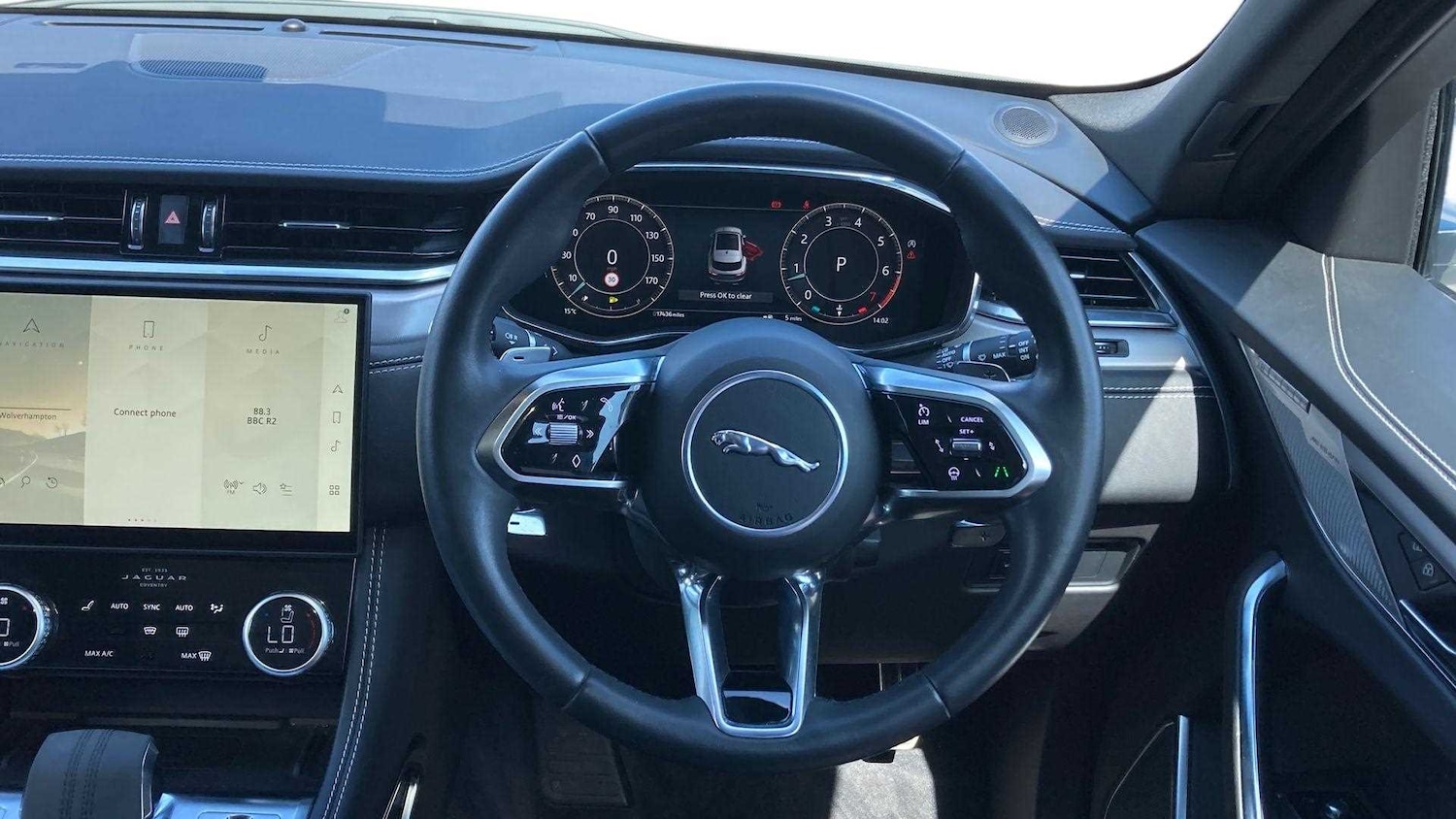 Used Jaguar F-Pace 2023 for sale - 76460007: Photo 15