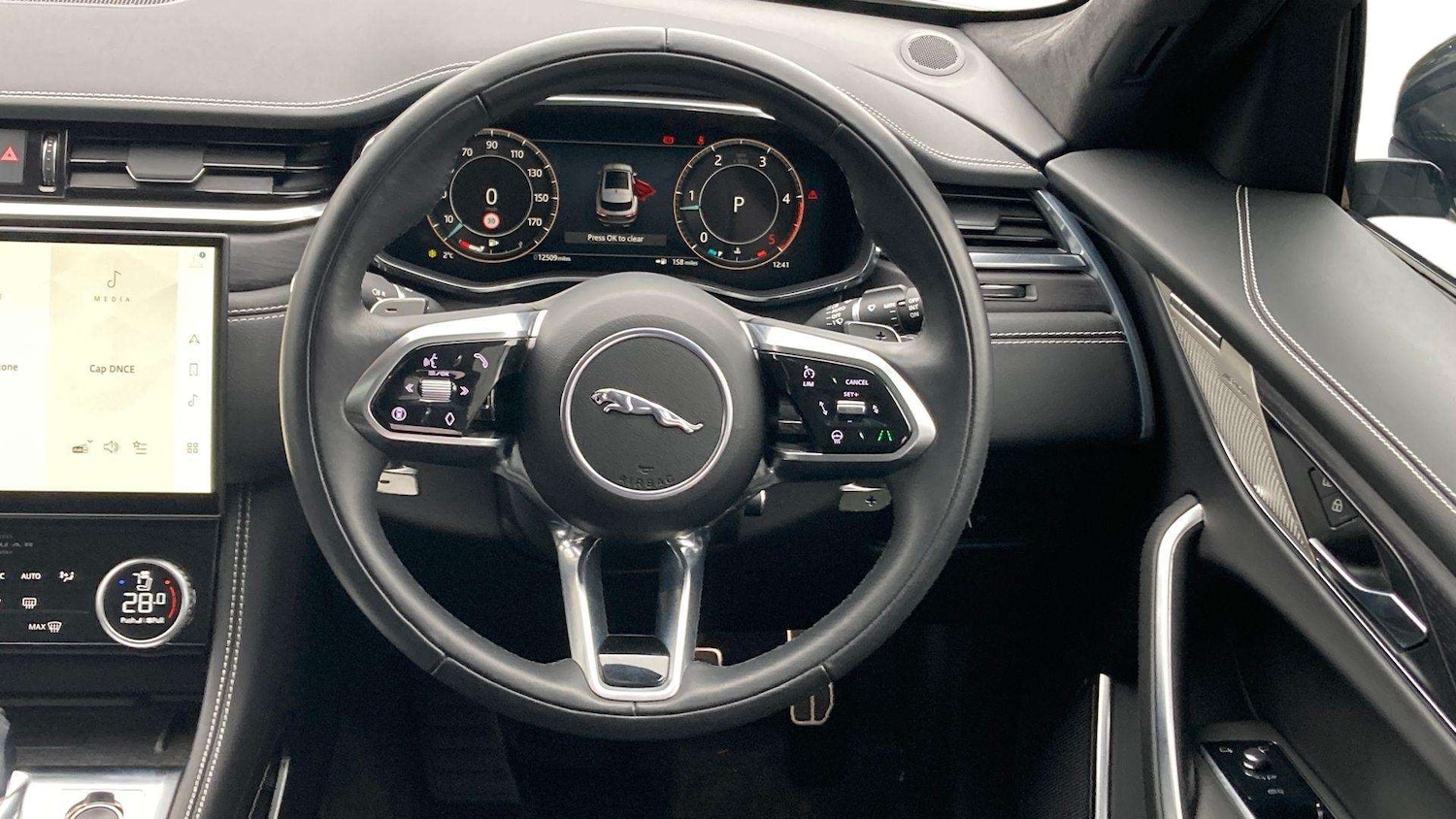 Used Jaguar F-Pace 2024 for sale - 77589039: Photo 15