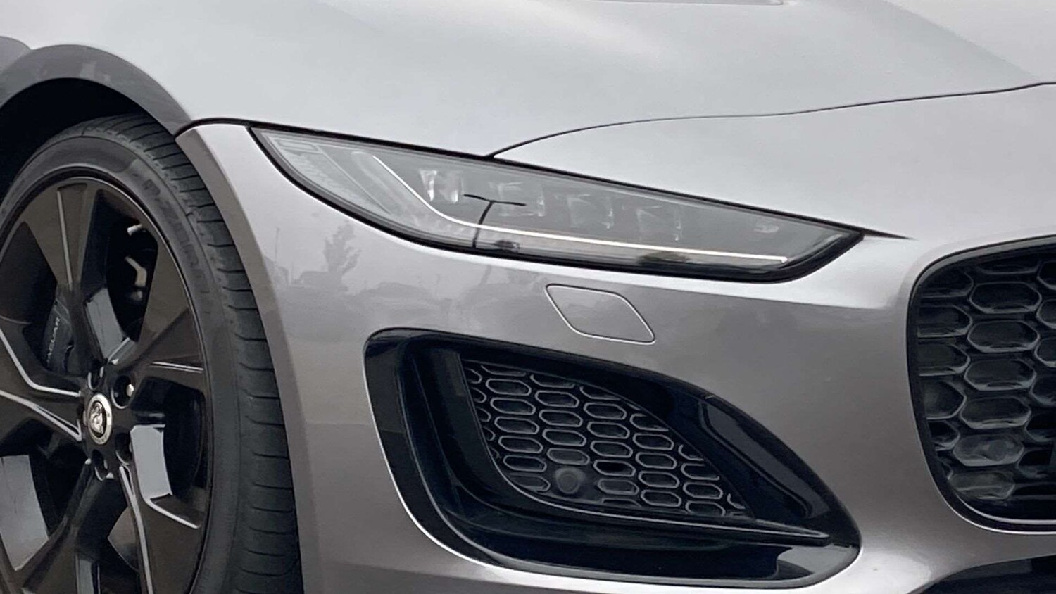 Used Jaguar F-Type 2023 for sale - 76460231: Photo 17