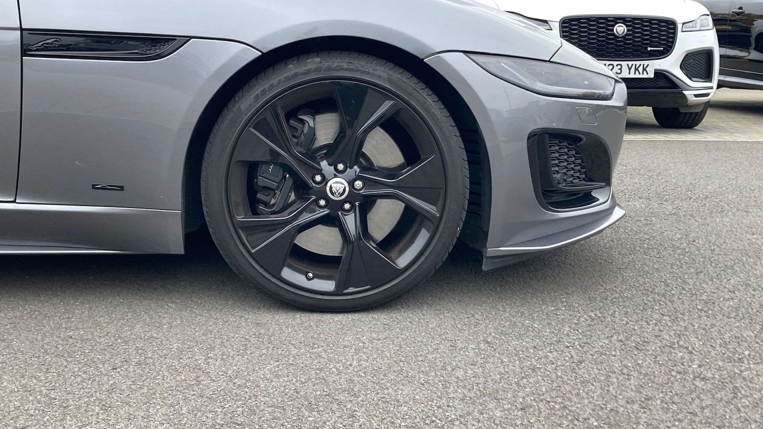 Used Jaguar F-Type 2023 for sale - 76460231: Photo 27