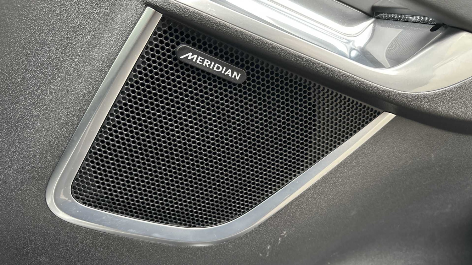 Used Jaguar E-Pace 2024 for sale - 76459845: Photo 30