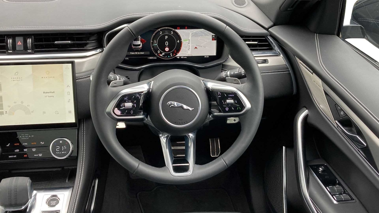 Used Jaguar F-Pace 2024 for sale - 76460421: Photo 15