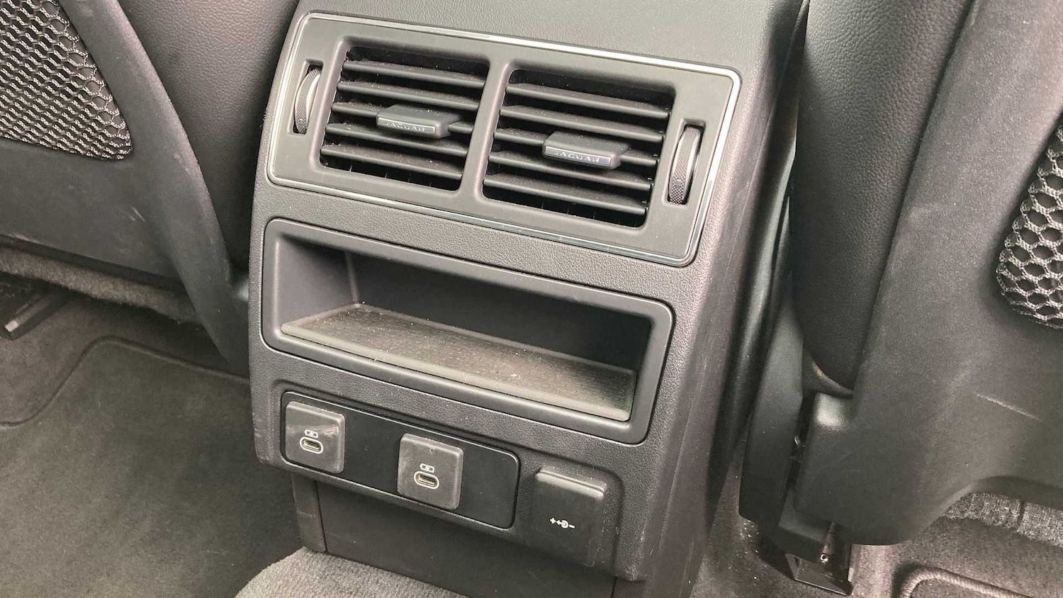 Used Jaguar F-Pace 2024 for sale - 76460421: Photo 18