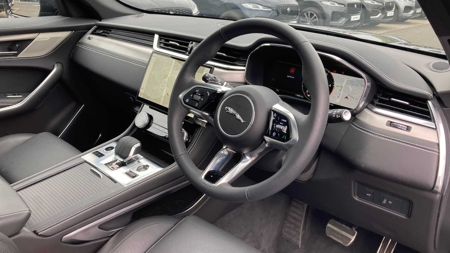 Used Jaguar F-Pace 2024 for sale - 76460421: Photo 28