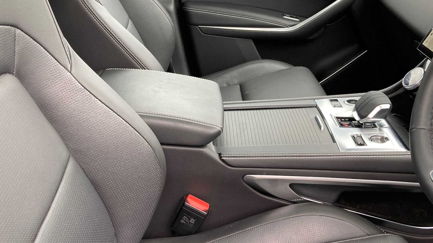 Used Jaguar F-Pace 2024 for sale - 76460421: Photo 30