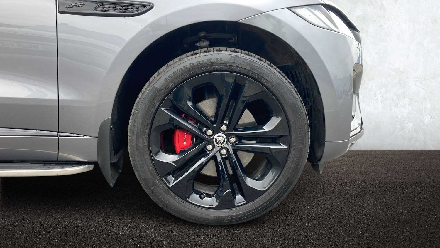 Used Jaguar F-Pace 2024 for sale - 76460421: Photo 8