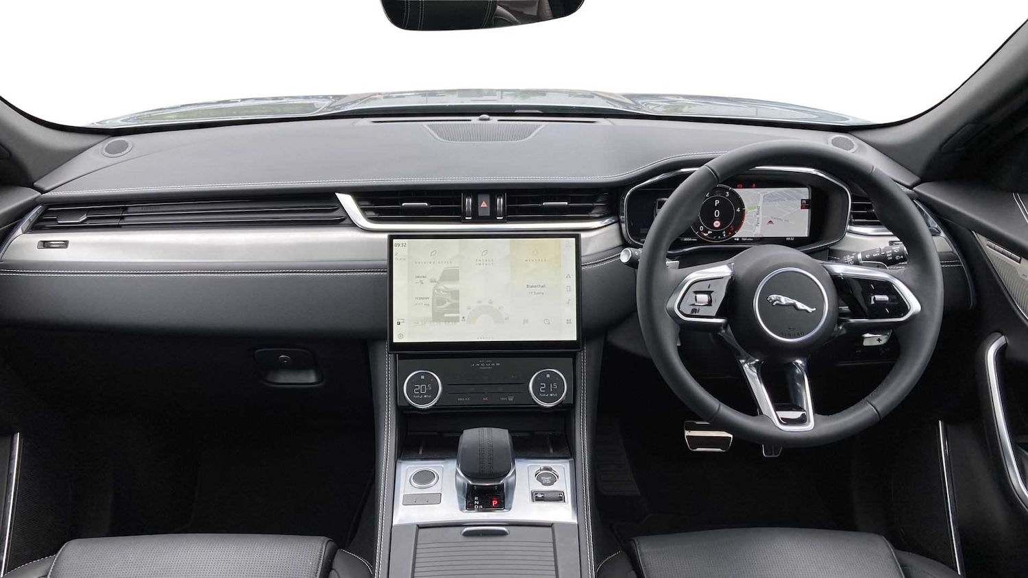 Used Jaguar F-Pace 2024 for sale - 76460421: Photo 9