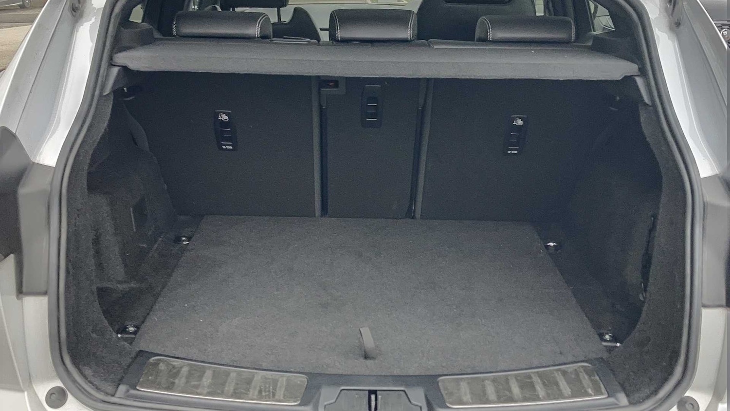 Used Jaguar E-Pace 2024 for sale - 76460445: Photo 10