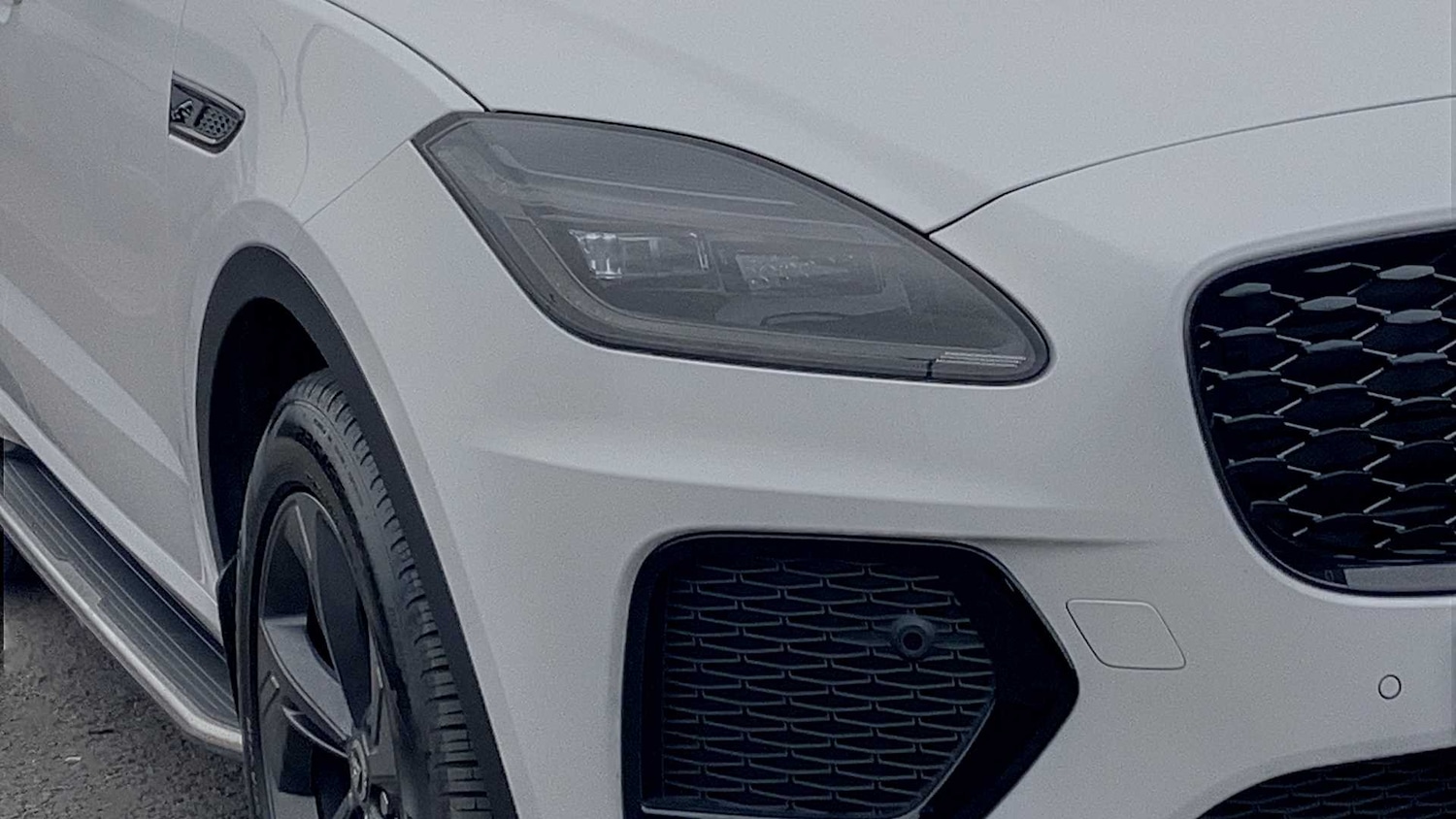 Used Jaguar E-Pace 2024 for sale - 76460445: Photo 17