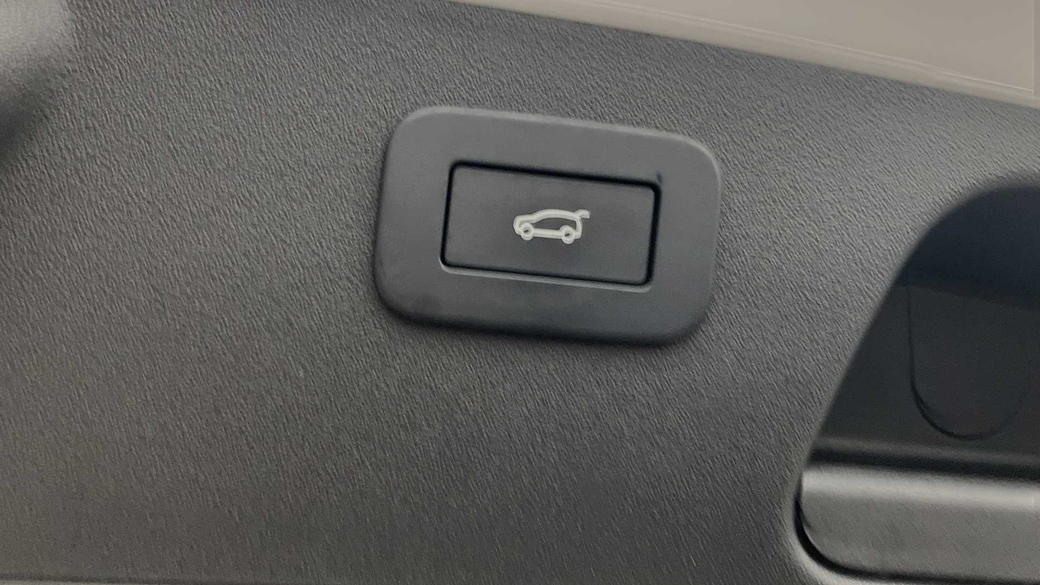 Used Jaguar E-Pace 2024 for sale - 76460445: Photo 21