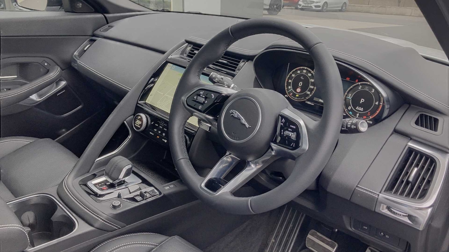 Used Jaguar E-Pace 2024 for sale - 76460445: Photo 29