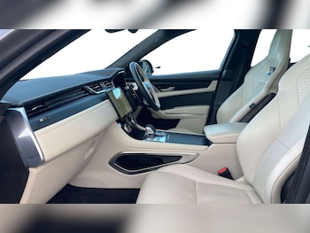 Used Jaguar F-Pace 2023 for sale - 78234002: Photo