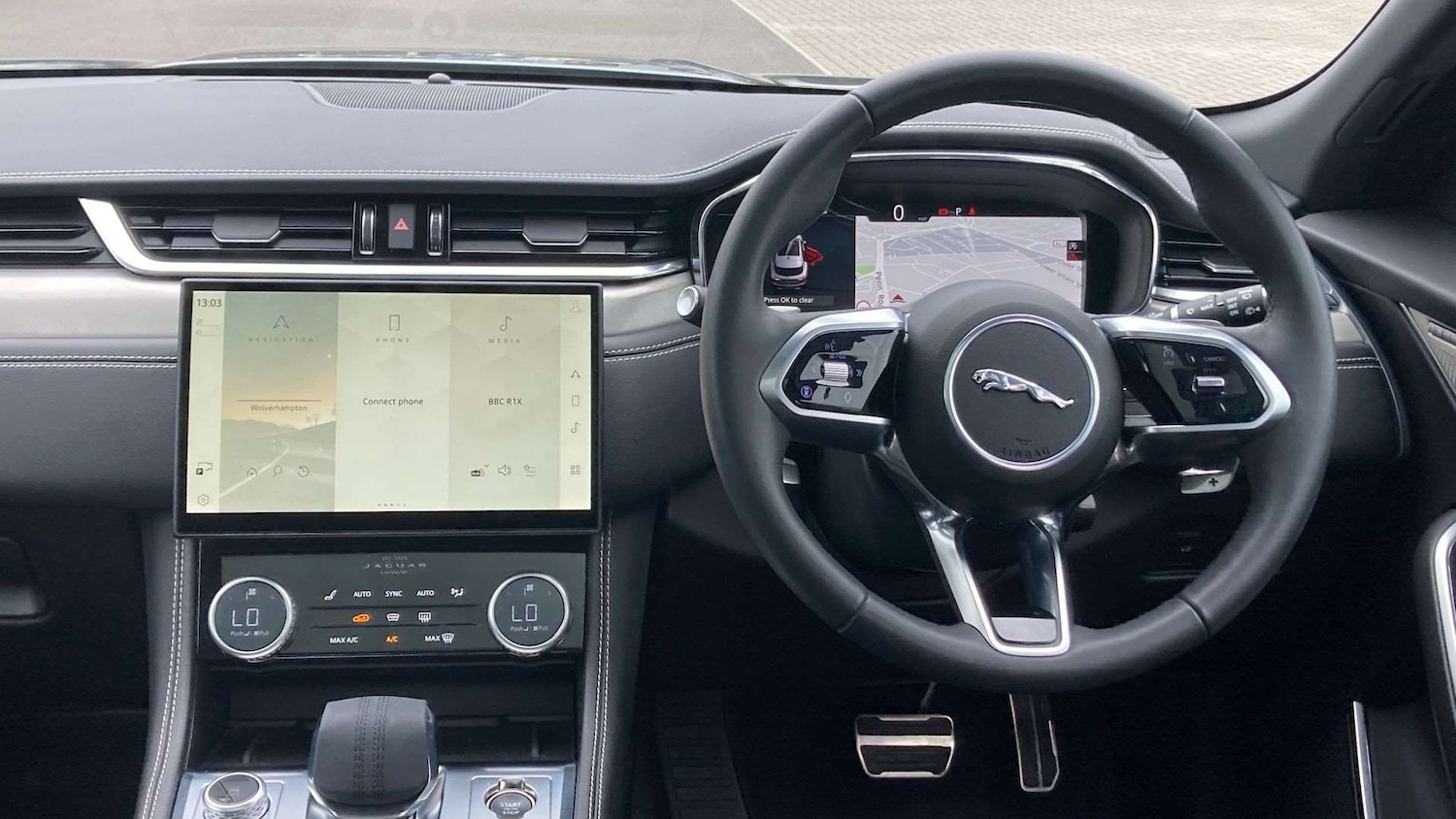 Used Jaguar F-Pace 2024 for sale - 76460294: Photo 28