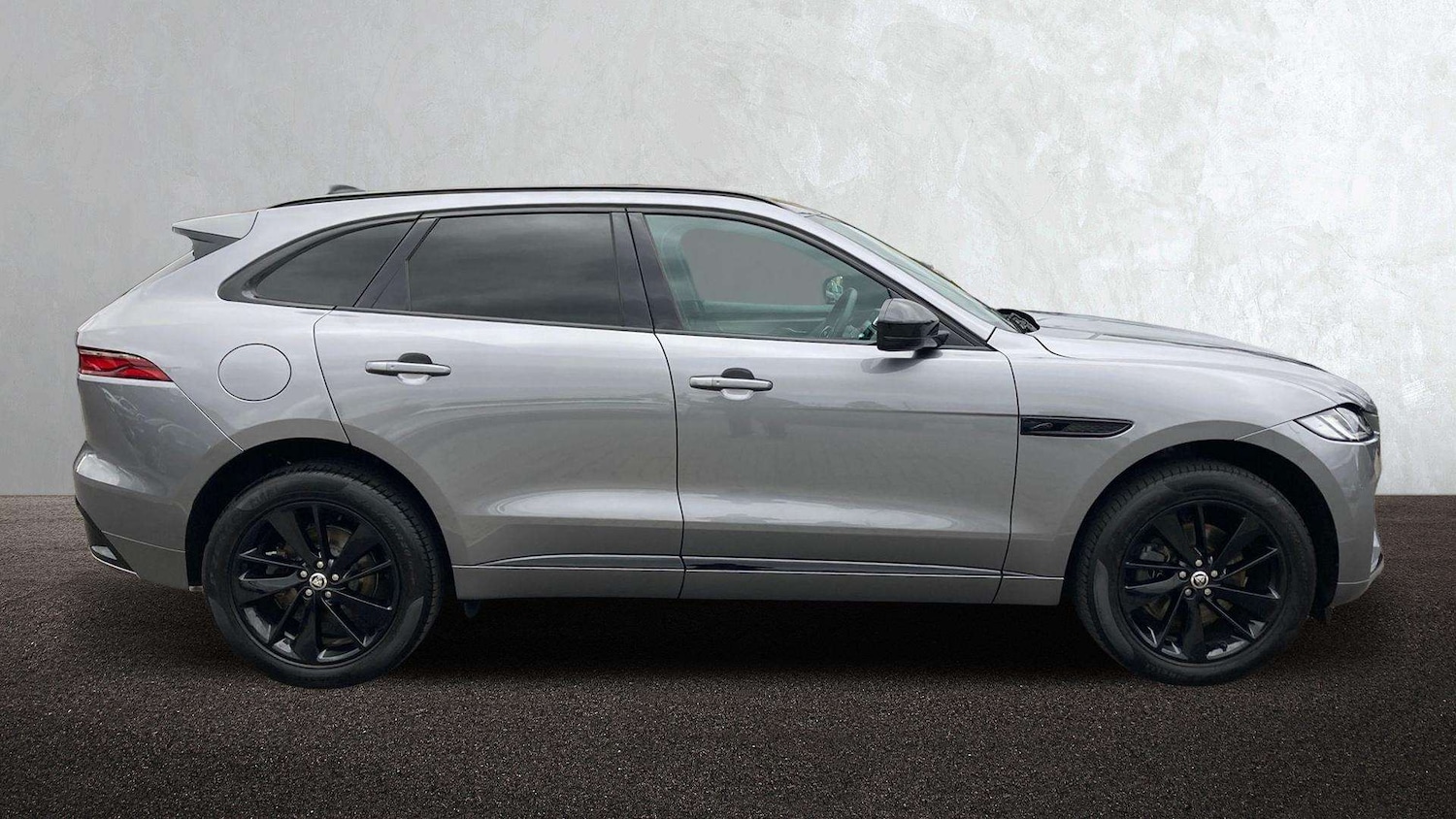 Used Jaguar F-Pace 2024 for sale - 76460294: Photo 5