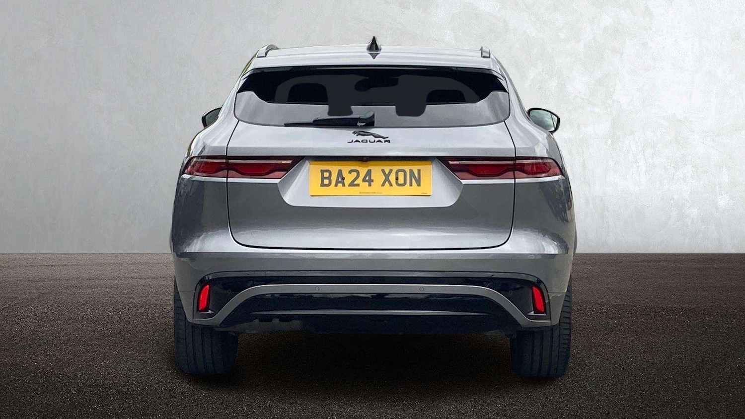 Used Jaguar F-Pace 2024 for sale - 76460294: Photo 6