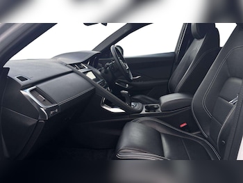 Used Jaguar E-Pace 2020 for sale - 79443682: Photo
