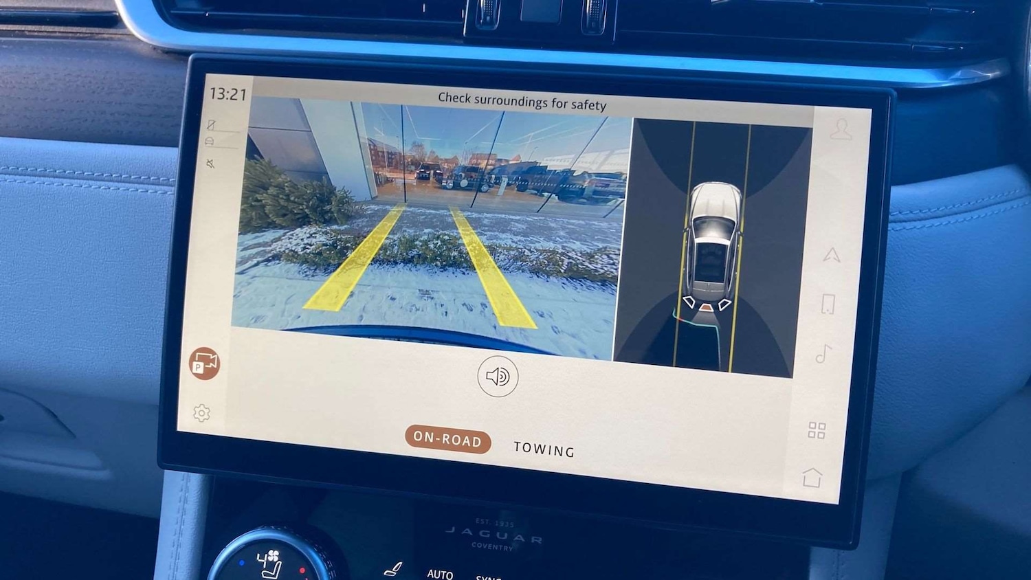 Used Jaguar F-Pace 2023 for sale - 77158392: Photo 12