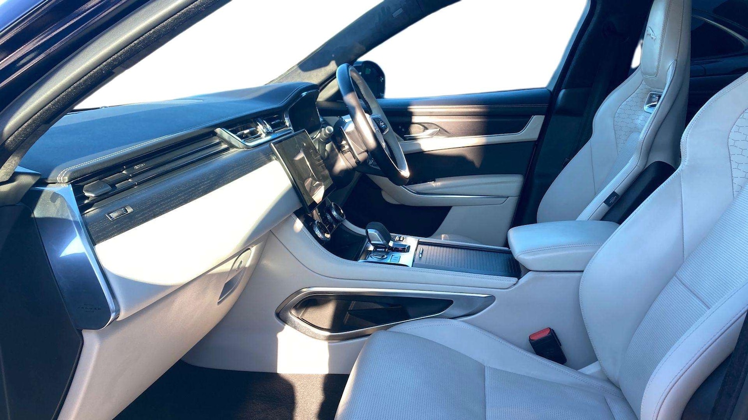 Used Jaguar F-Pace 2023 for sale - 77158392: Photo 3