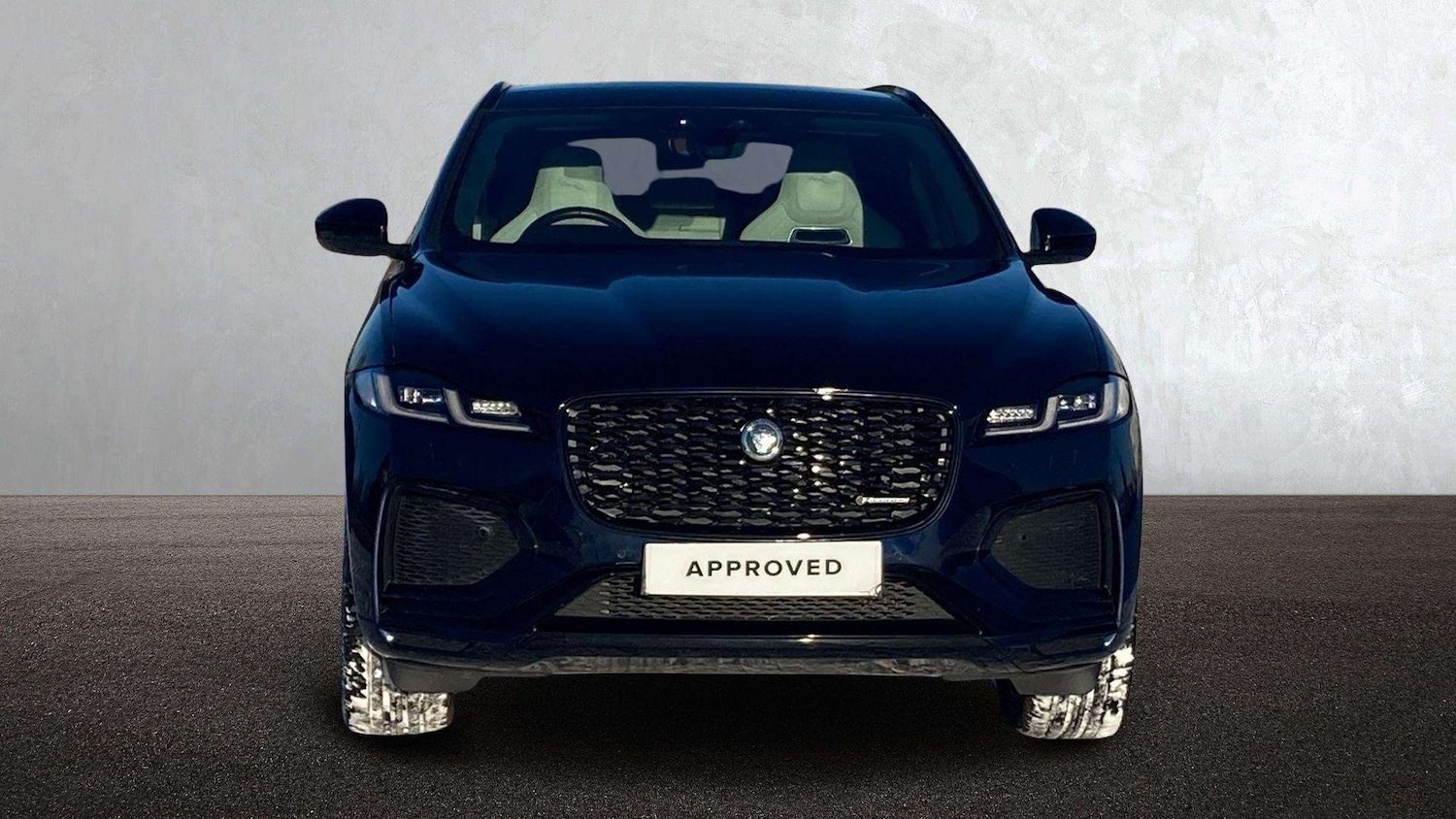 Used Jaguar F-Pace 2023 for sale - 77158392: Photo 7