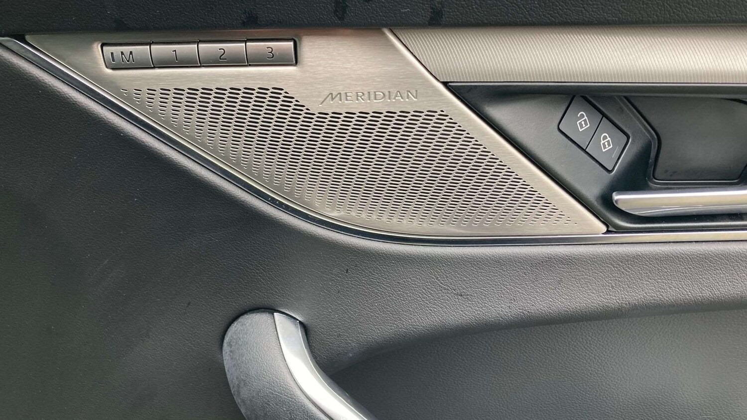 Used Jaguar F-Pace 2024 for sale - 76460037: Photo 25