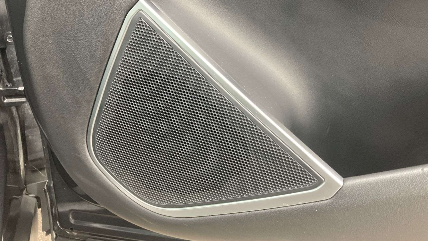 Used Jaguar F-Pace 2023 for sale - 77795543: Photo 24