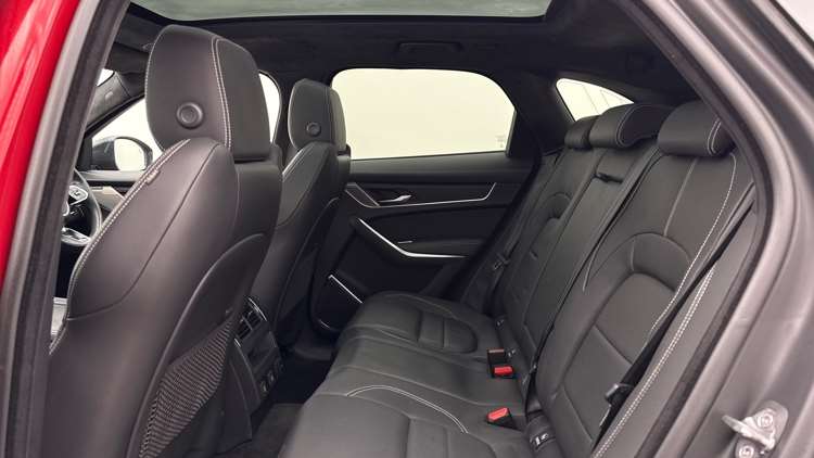 Used Jaguar F-Pace for sale - 77472640: Photo 4